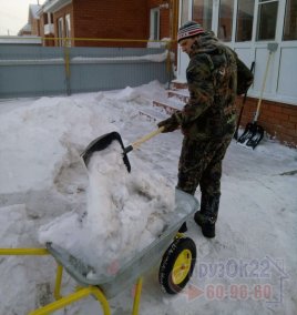 Уборка и вывоз снега Уборка и вывоз снега